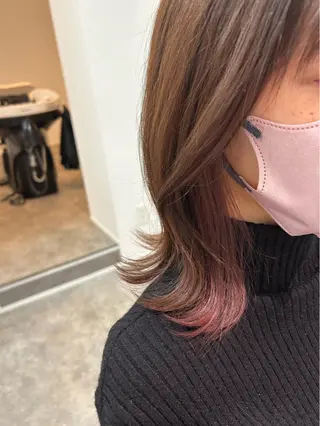 ミディアム カラー マコ @_vral0のヘアスタイル