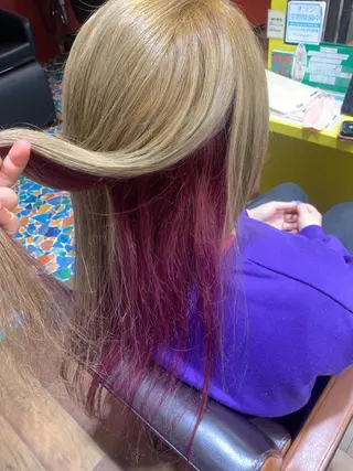 ロング カラー 工藤 彩花のヘアスタイル