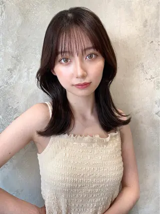 ミディアム カラー 顔周り/くびれヘア 韓国ヘア💕風間るなのヘアスタイル
