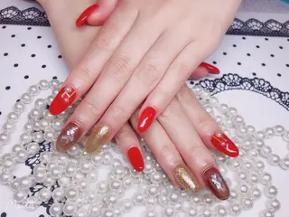 ネイル マジックミラー所属・マジック ミラーのネイルデザイン