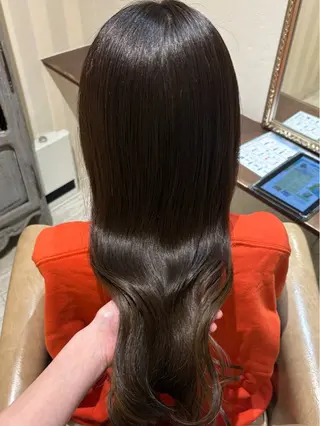 セミロング DOLL hair所属・なぎさ 心斎橋美容室のヘアスタイル