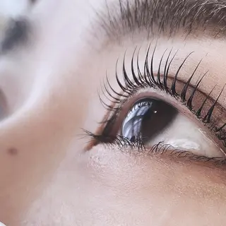 マツエク・マツパ hairdressing salon　mulum所属・Kasumi 店長のマツエク・マツパデザイン