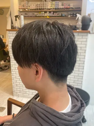 メンズ Flora beauty hair所属・Flora 【メンズカット】藤原のヘアスタイル