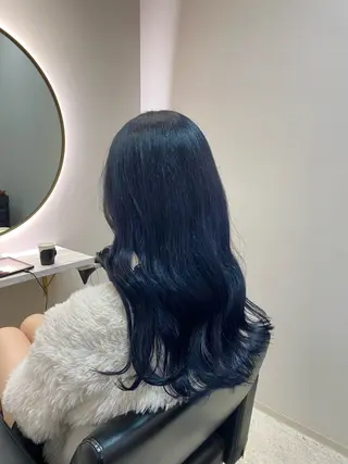 ロング 韓国🇰🇷艶髪 ケアカラーSHURIのヘアスタイル