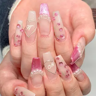 ネイル VOGUE ×SWANのネイルデザイン