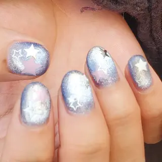 ネイル MOM  原宿店所属・MoM マムネイル原宿のネイルデザイン