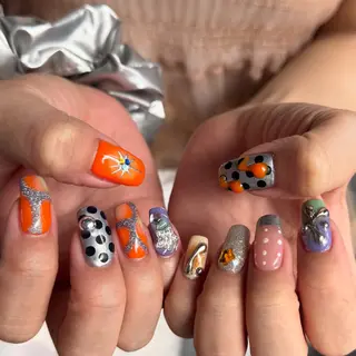 ミディアム 小川 柚香のネイルデザイン