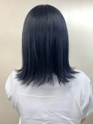 ミディアム カラー ヘアアレンジ くすみミルクティー／ ブラウン🪡TOWAのヘアスタイル