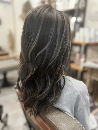 ロング カラー hair works raptureのヘアスタイル