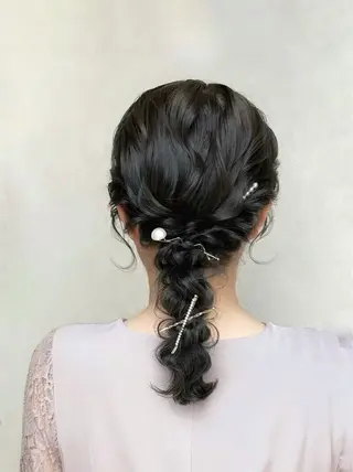 ミディアム ヘアアレンジ hair make applause.所属・小賀 栞奈のヘアスタイル