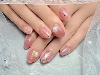 ネイル マジックミラー所属・マジック ミラーのネイルデザイン