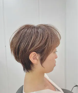 ショート Ms.CHARM【ミズチャーム】所属・韓国/レイヤーカット 顔周り/廣瀬達哉のヘアスタイル