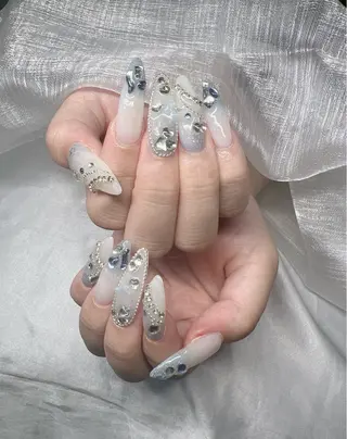 ネイル Lee Nailsのネイルデザイン