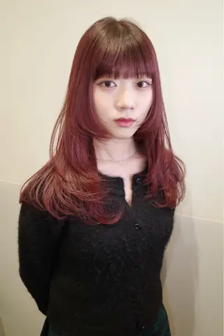 ミディアム カラー SALOWIN所属・ブリーチ✨ ボブ🪢レイヤーのヘアスタイル