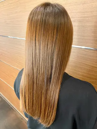 セミロング TIECHEL所属・Yoshida Yuriのヘアスタイル