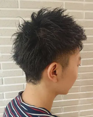 メンズ カラー パーマ ヘアアレンジ ブリーチ/ヘアケア/ 艶髪/イギチハルのヘアスタイル