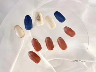 ネイル 【尾下】 ロイヤル•セラピストのネイルデザイン