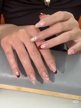 ミディアム 一其 サロンのネイルデザイン