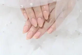 ネイル Leonie Ayami.mのネイルデザイン