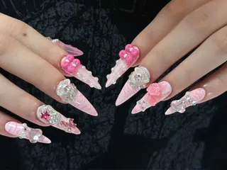 ネイル Julli ジュリのネイルデザイン