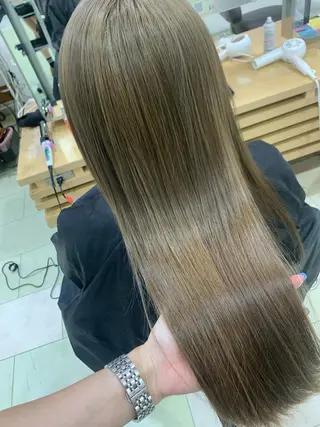 セミロング カラー 海外girl🤎 透明感ベージュmaoのその他イメージ