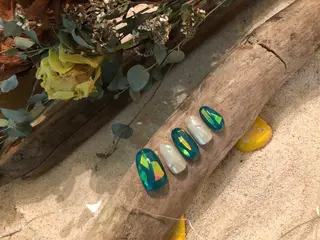 ネイル Amber21.所属・Nagahama Akariのネイルデザイン