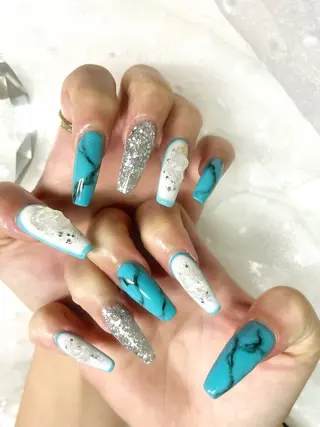 ネイル plaisir所属・plaisir プレジールネイルのネイルデザイン