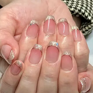 ネイル VOGUE ×SWANのネイルデザイン