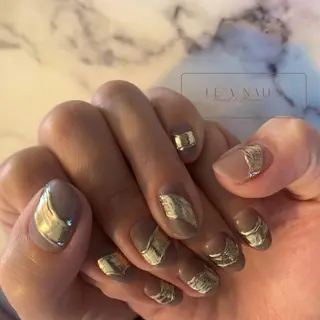 ネイル LE'A NAILSのネイルデザイン