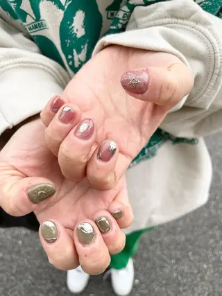 ネイル 岩山 直子のネイルデザイン