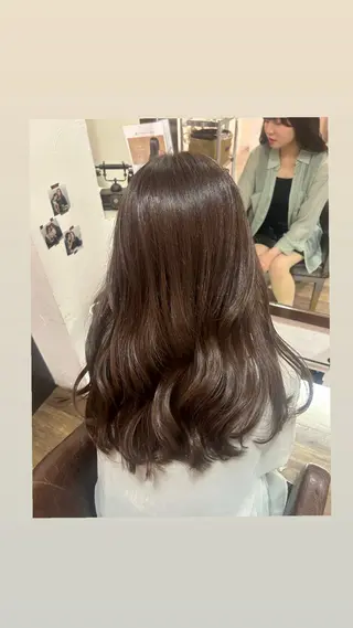 ロング カラー 木場 麗咲のヘアスタイル