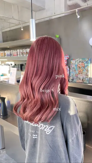 カラー ハイトーンカラー🩵 指名多数💗横山聖奈のヘアスタイル