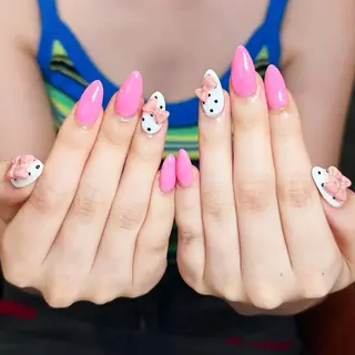 ネイル DIAMOND 💦のネイルデザイン