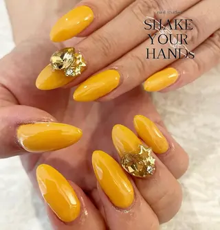 ネイル ネイルスタジオ シェイクユアハンズのネイルデザイン