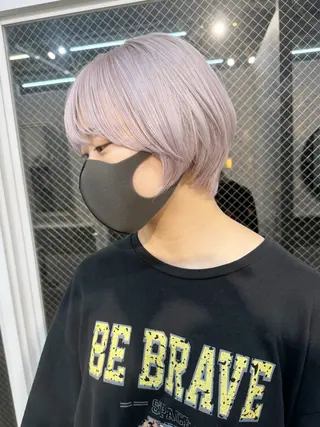 ショート カラー ヘアアレンジ lani ブリーチ /ダブルカラーのヘアスタイル