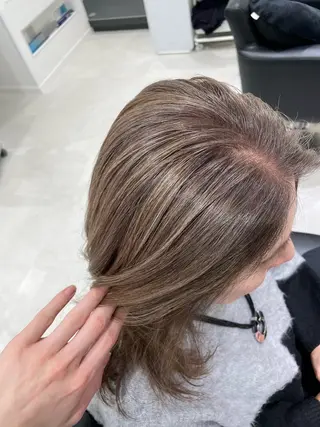 セミロング NORME/経堂 小西颯太のヘアスタイル