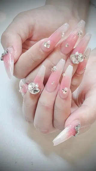 ネイル 🖤スカルプ専門店 新宿・MR🖤のネイルデザイン