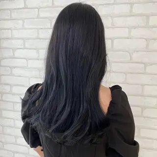 ロング カラー abilita AZUSAのヘアスタイル