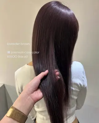 ロング ELENA / 透明感 / 艶カラーのヘアスタイル