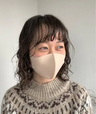 セミロング パーマ 三野 沙也のヘアスタイル