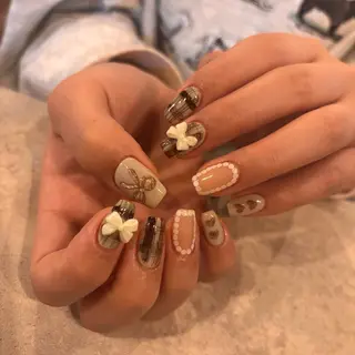 ネイル inails 梅田所属・服部 桃子のネイルデザイン