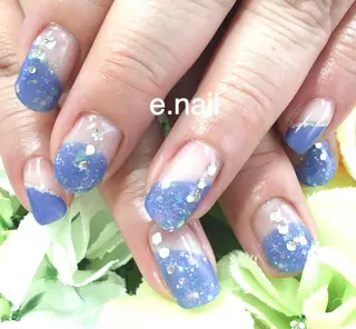 ネイル e.nail所属・和賀井 恵理のネイルデザイン