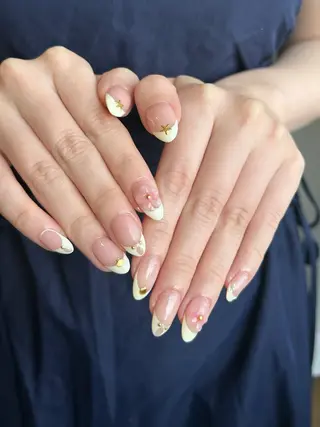 ネイル 山本 彩加のネイルデザイン