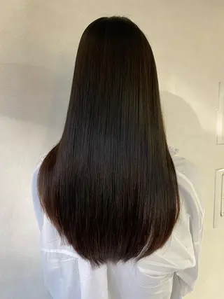 ロング カラー Iris by artina 武蔵小杉店【イリス バイ アルティナ】所属・🎼レイヤー/顔周り カット/nene♬のヘアスタイル