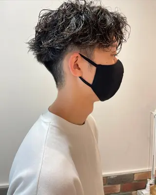 カラー パーマ メンズ メンズパーマ特化🔥 ツイスパ/シャドウのヘアスタイル