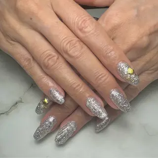 ネイル BOTA所属・. Miaのネイルデザイン