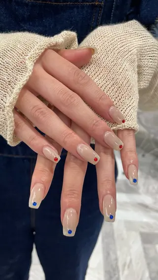 ネイル クルミ/ 💕ワンホンネイルのネイルデザイン