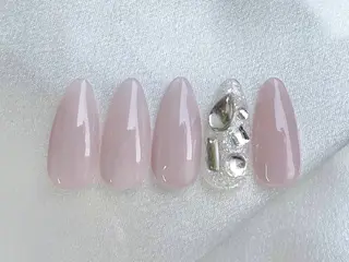 ネイル Nailsalon Graciasのネイルデザイン