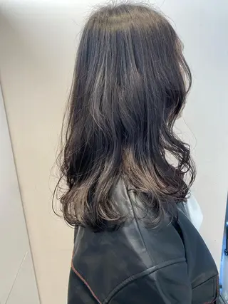 セミロング パーマ デザインカラー/パー マ🦖外岡咲希🦖のヘアスタイル