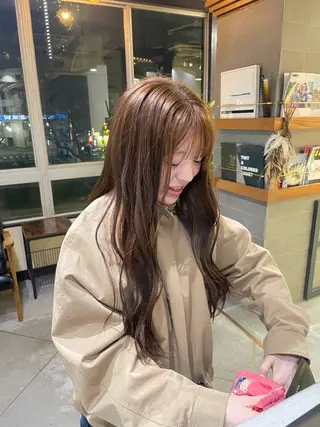 ロング iro+soi所属・iro+soi はるかのヘアスタイル